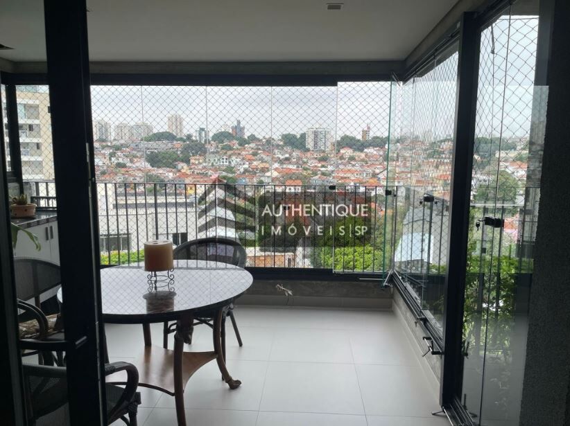 Apartamento à venda com 3 quartos, 138m² - Foto 1