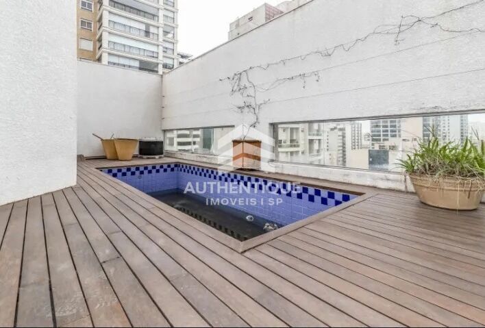 Cobertura, 3 quartos, 304 m² - Foto 2