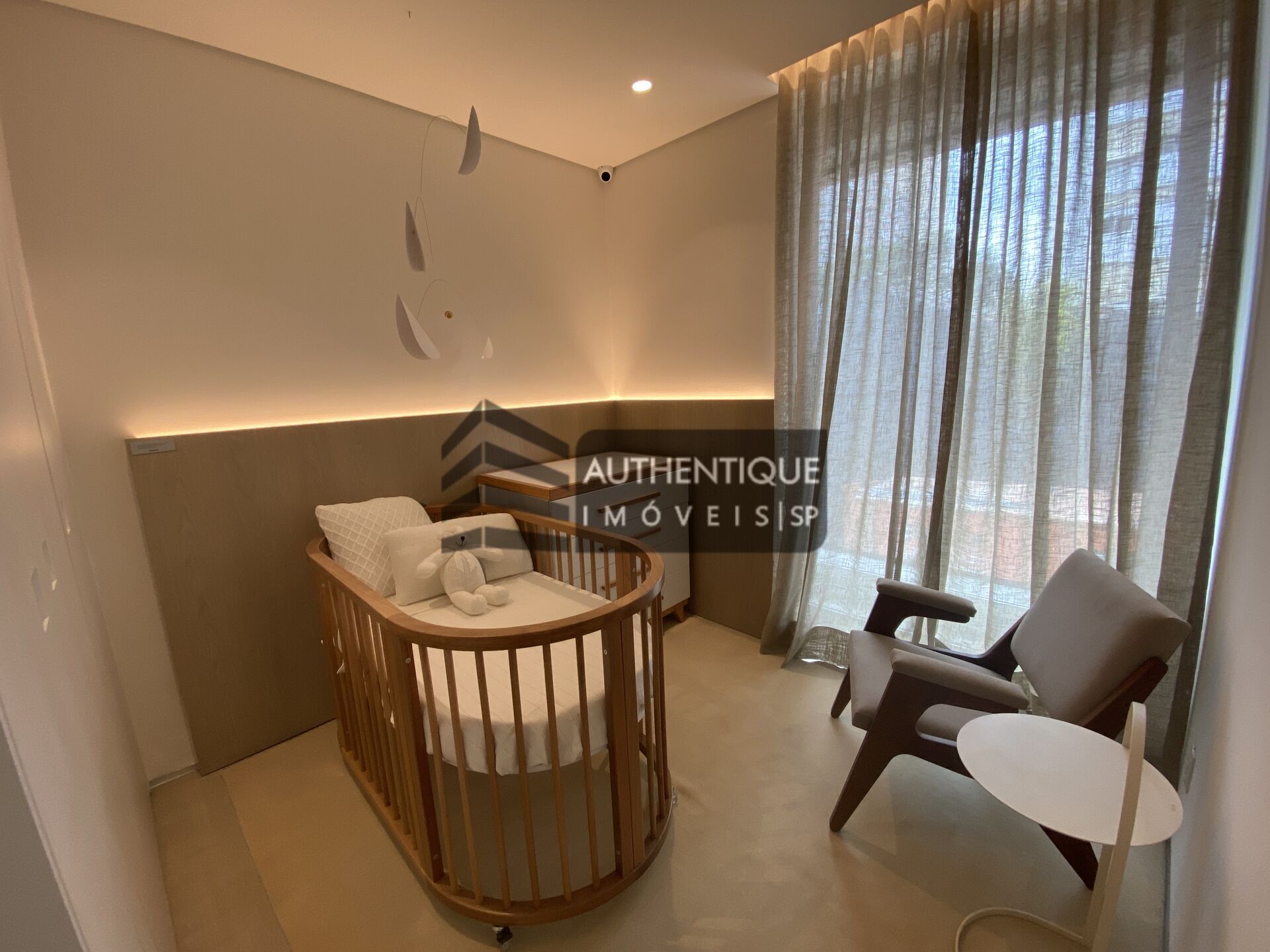 Apartamento à venda com 4 quartos, 145m² - Foto 19