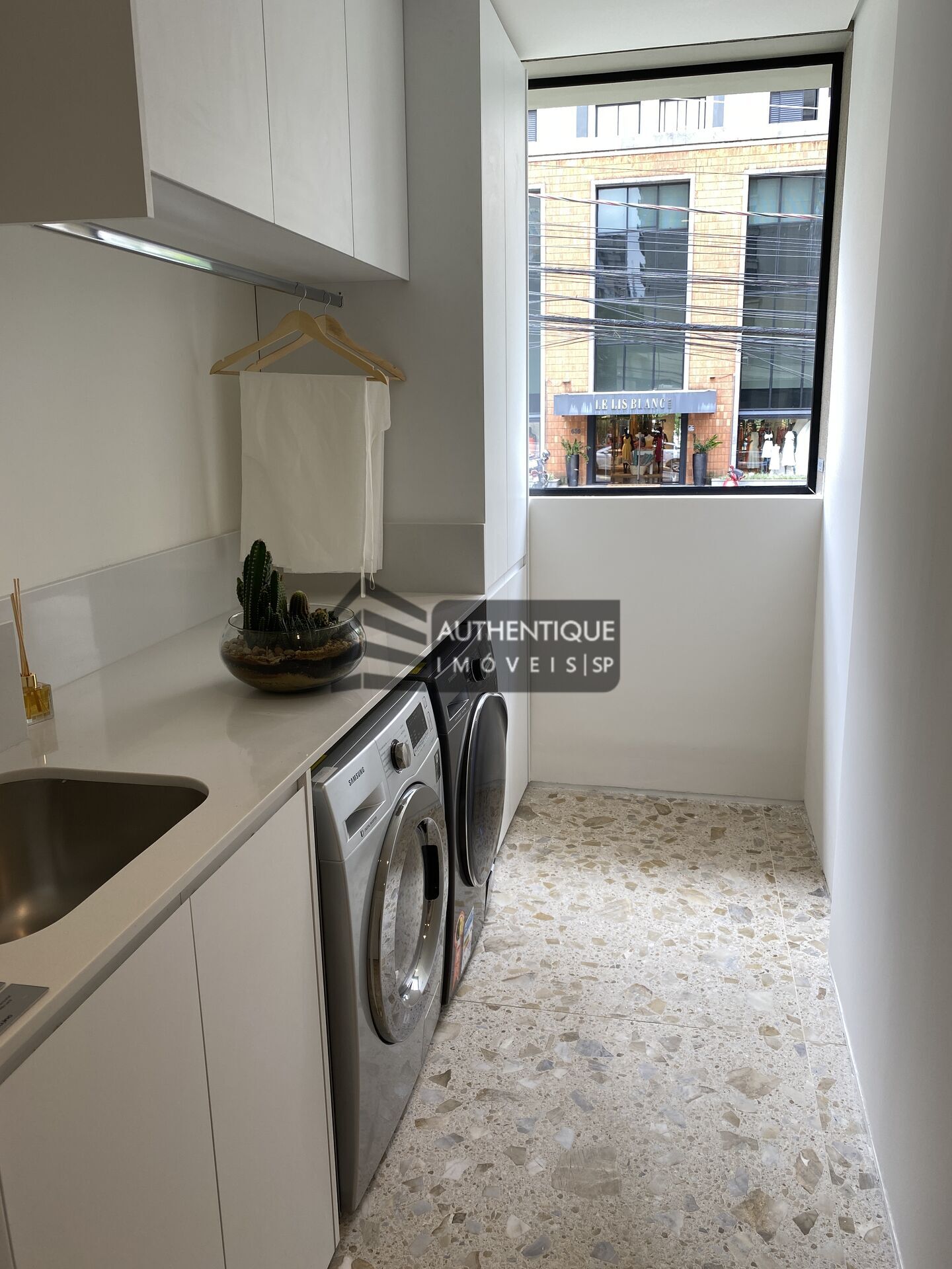 Apartamento à venda com 4 quartos, 145m² - Foto 28