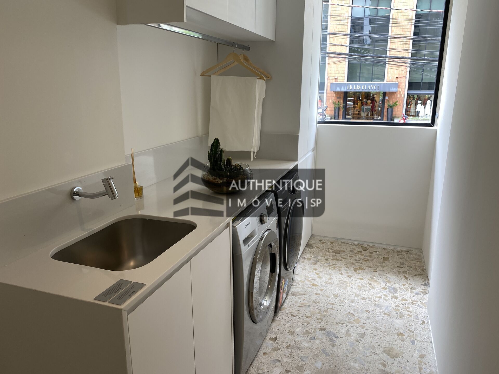 Apartamento à venda com 4 quartos, 145m² - Foto 27