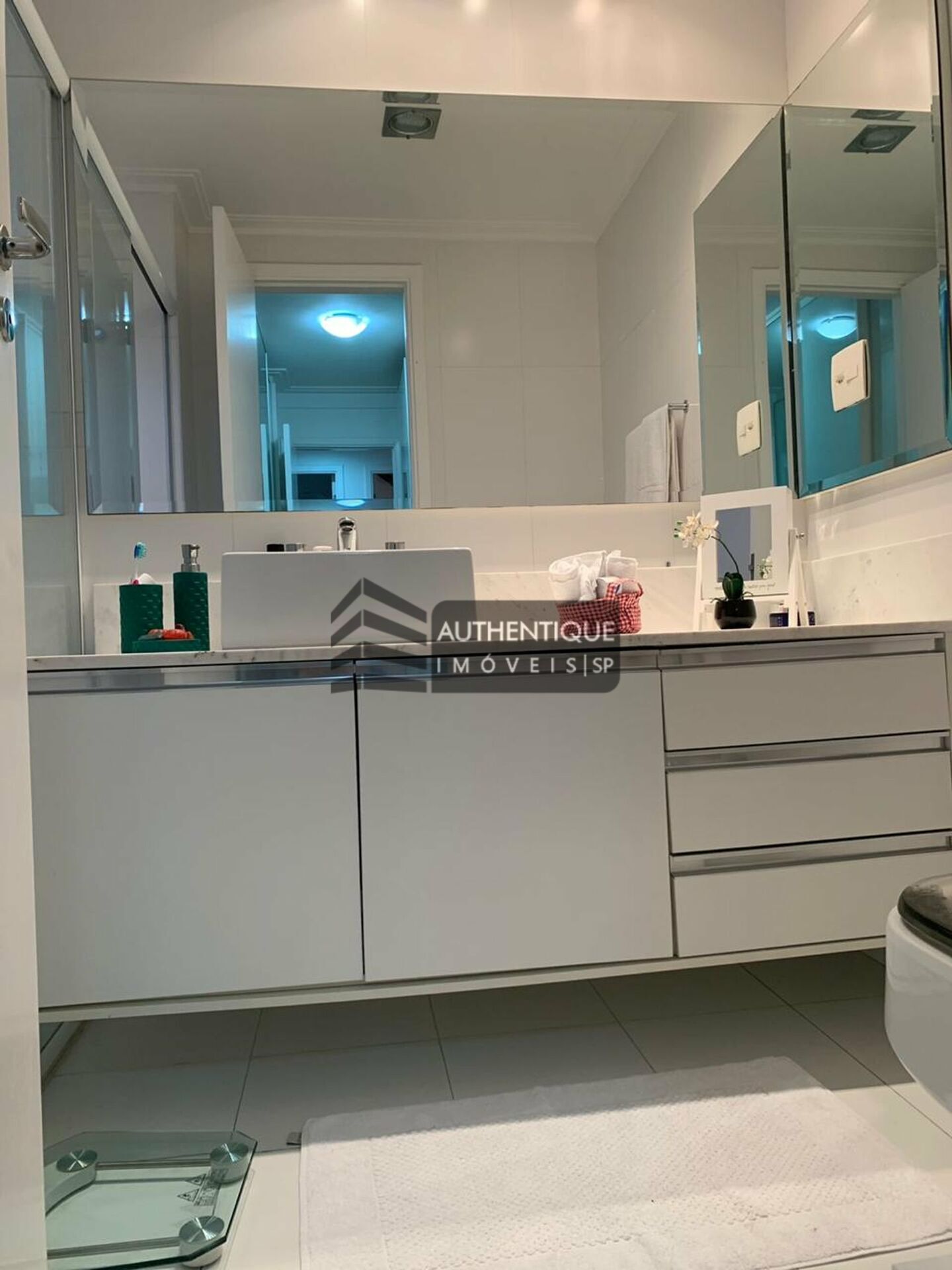 Apartamento à venda com 3 quartos, 134m² - Foto 42