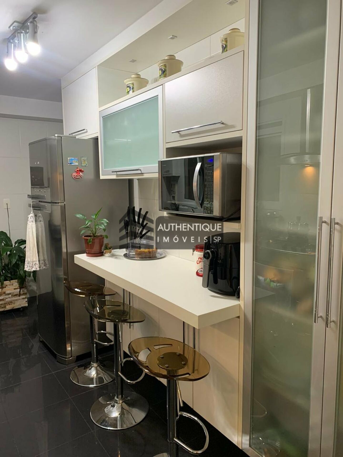 Apartamento à venda com 3 quartos, 134m² - Foto 33