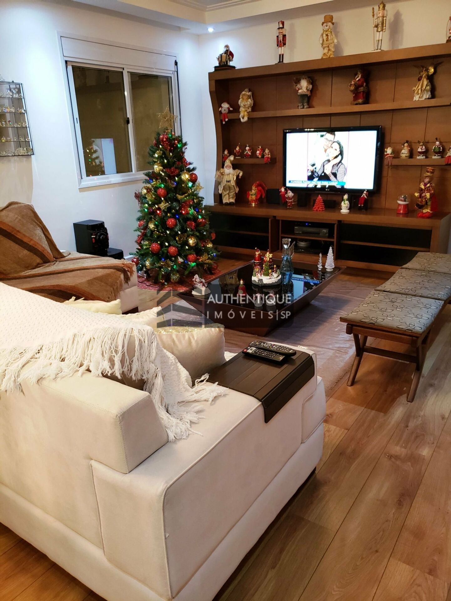 Apartamento à venda com 3 quartos, 134m² - Foto 30