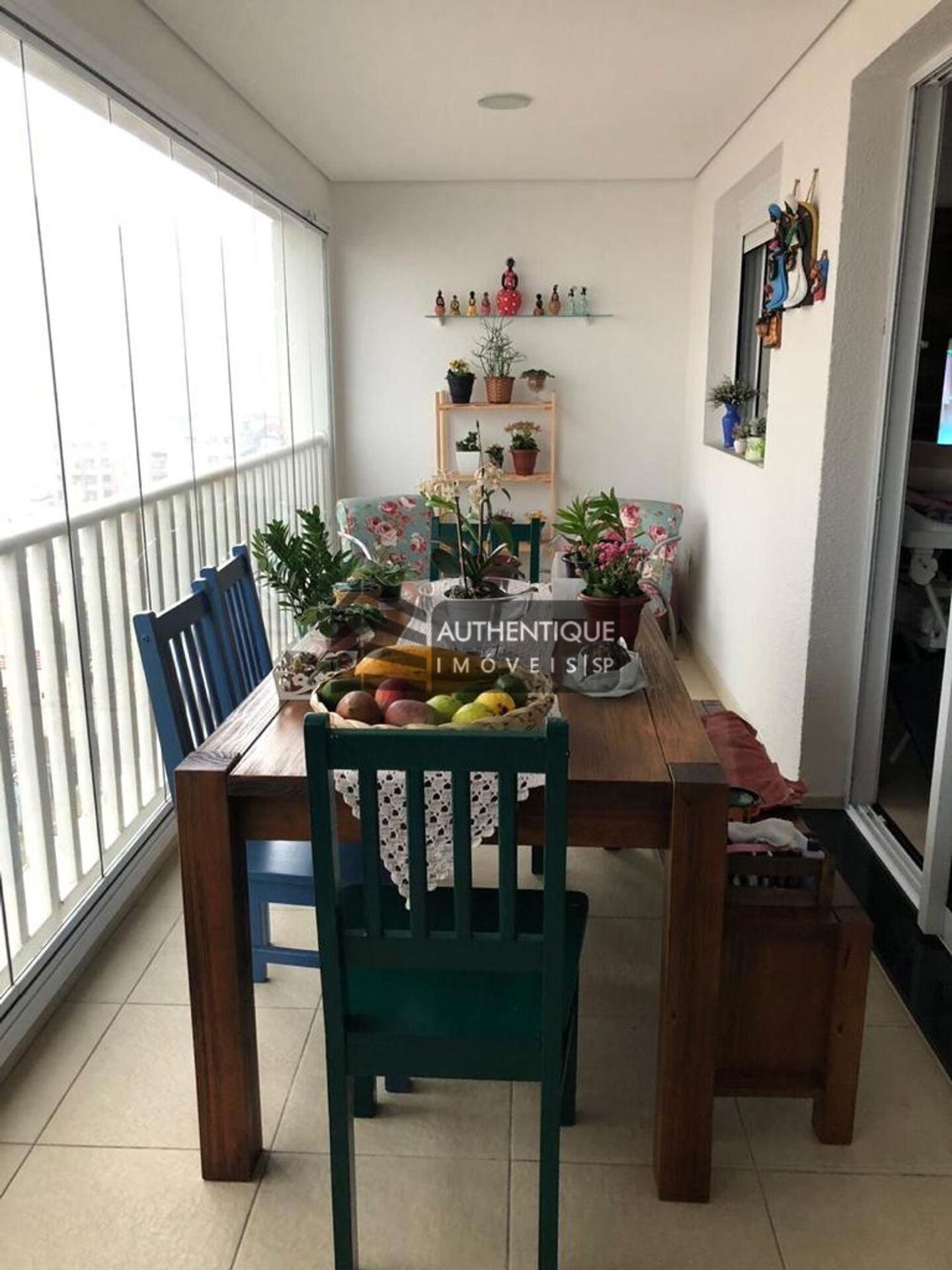 Apartamento à venda com 2 quartos, 95m² - Foto 2