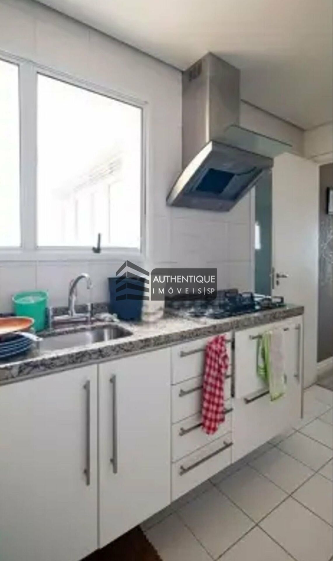 Apartamento à venda com 3 quartos, 121m² - Foto 33