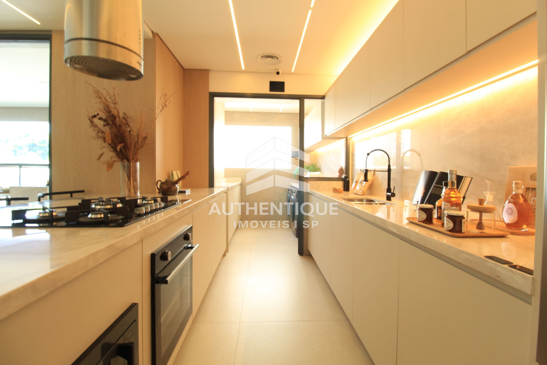 Apartamento, 4 quartos, 266 m² - Foto 9