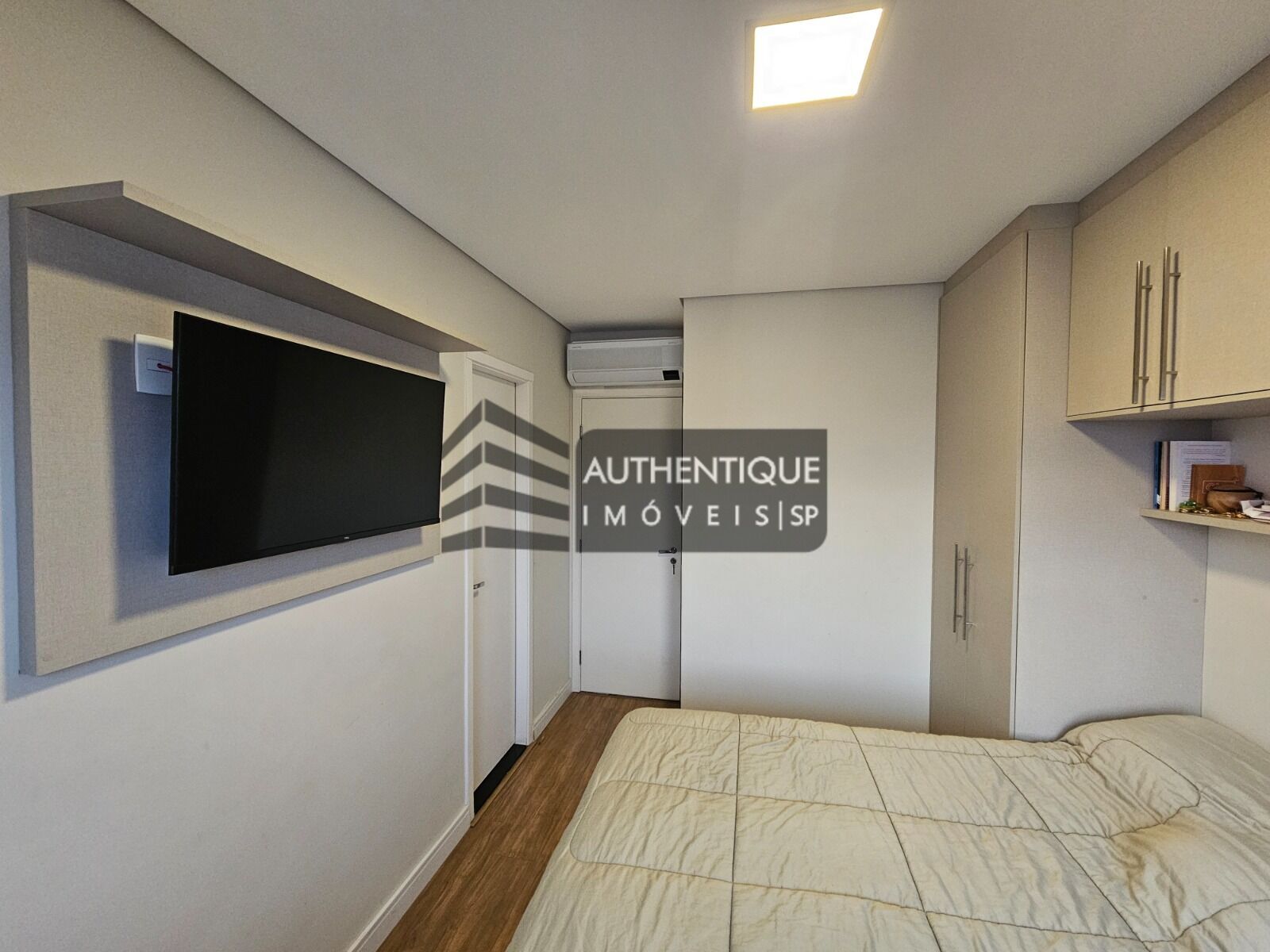 Apartamento à venda com 2 quartos, 72m² - Foto 17