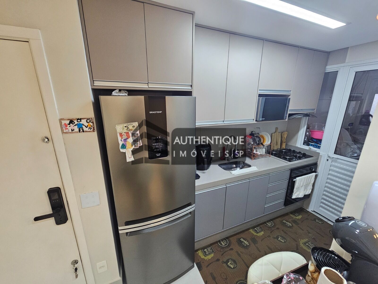 Apartamento à venda com 2 quartos, 72m² - Foto 7