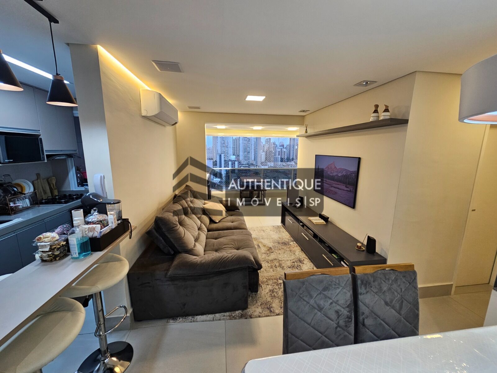 Apartamento à venda com 2 quartos, 72m² - Foto 5