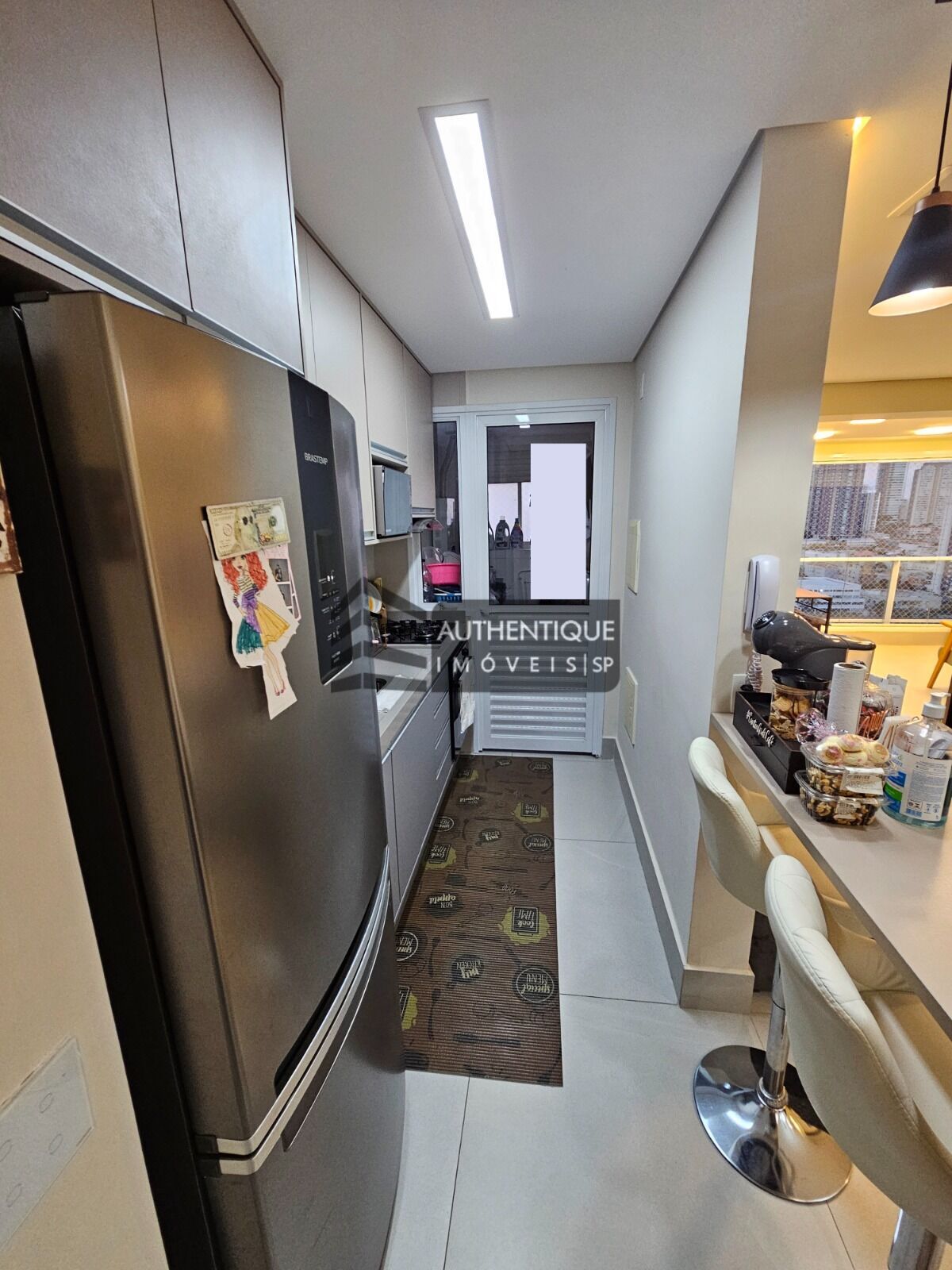 Apartamento à venda com 2 quartos, 72m² - Foto 8
