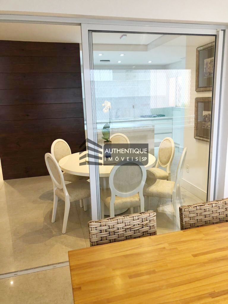 Apartamento à venda com 3 quartos, 157m² - Foto 11