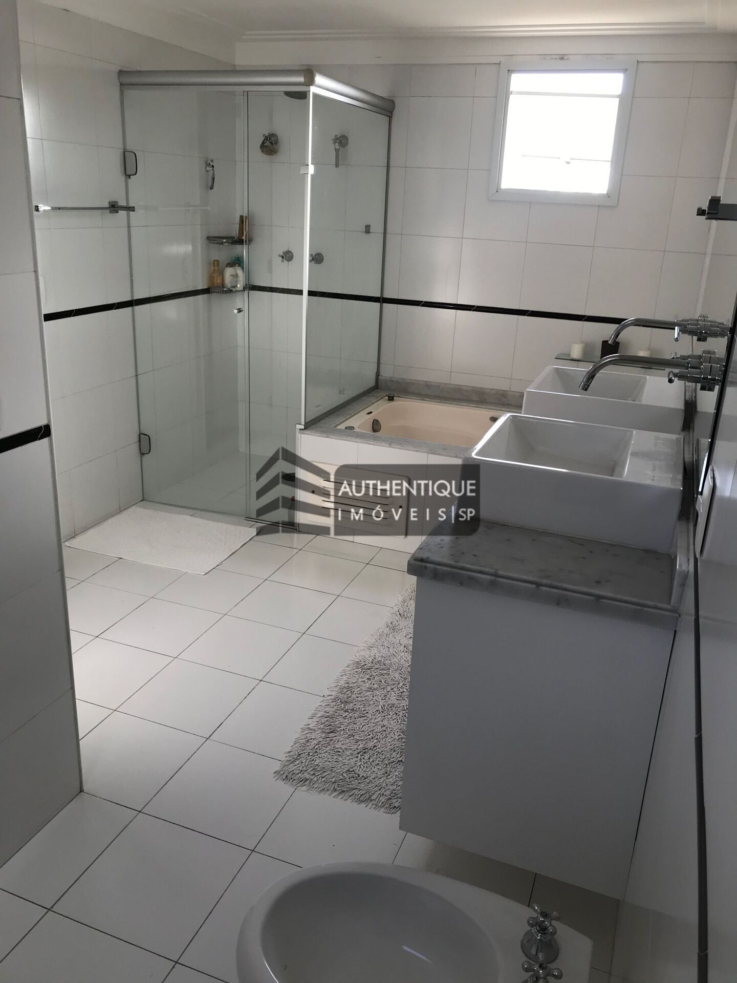 Apartamento à venda com 4 quartos, 230m² - Foto 22