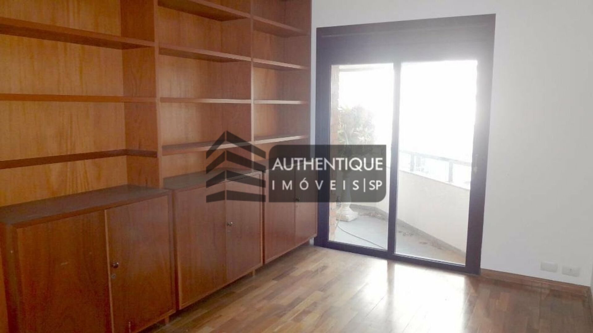 Apartamento à venda com 4 quartos, 204m² - Foto 20