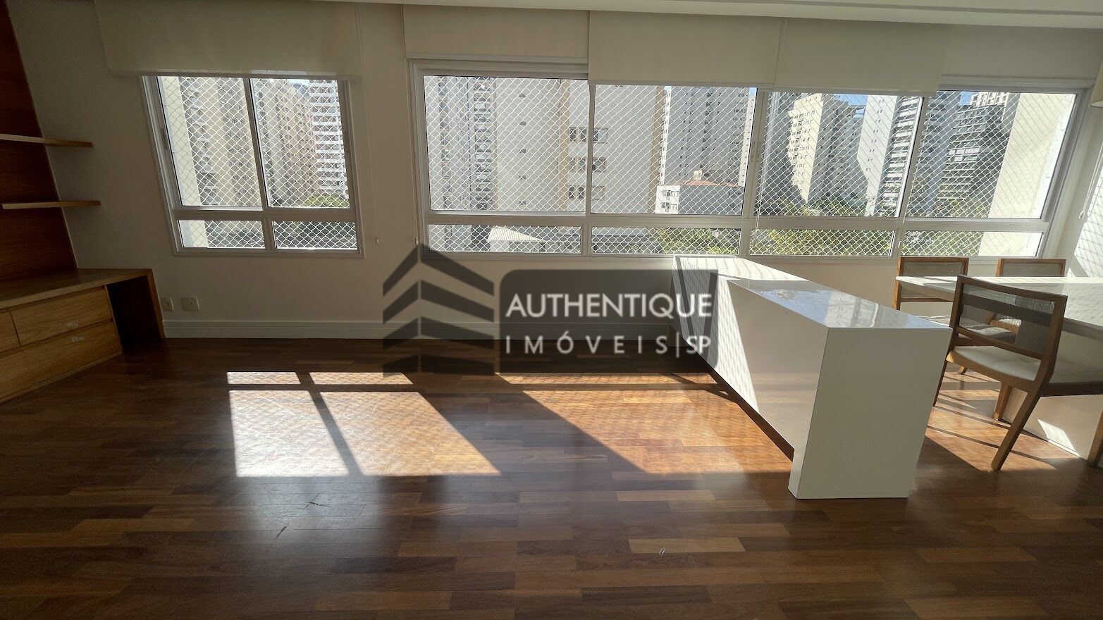 Apartamento à venda com 3 quartos, 115m² - Foto 31