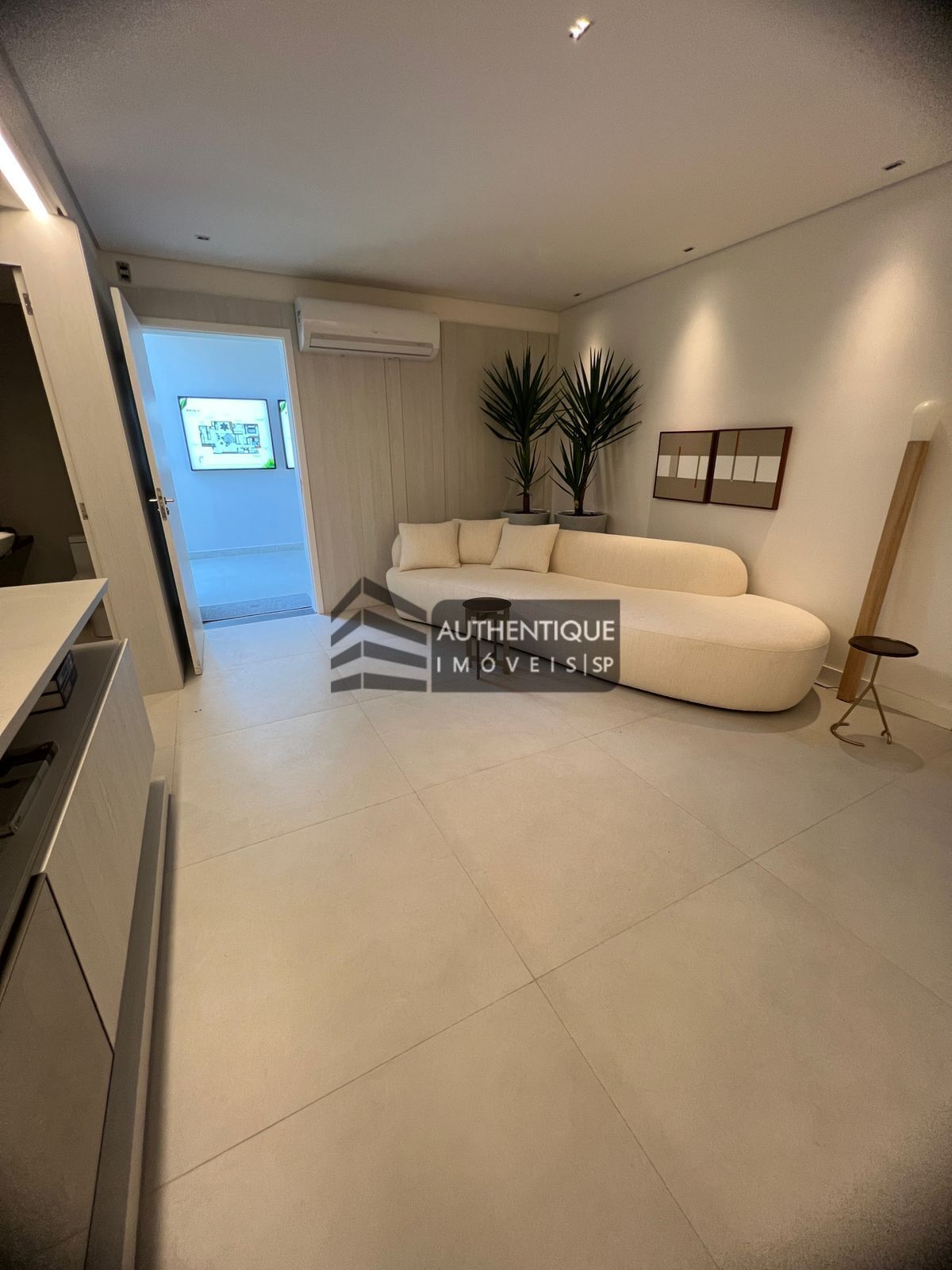 Apartamento à venda com 3 quartos, 109m² - Foto 2