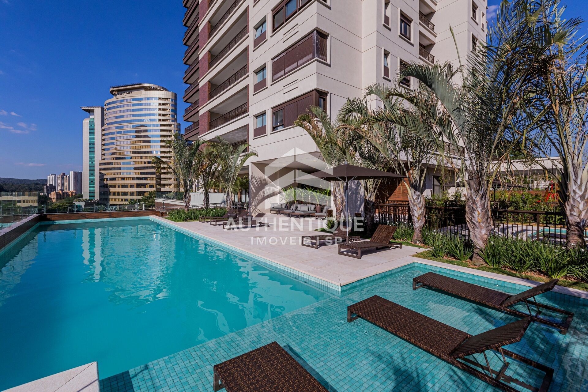 Apartamento, 3 quartos, 334 m² - Foto 2