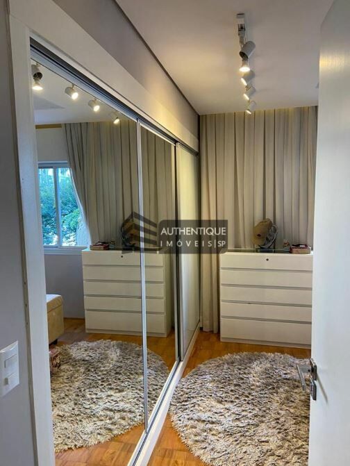 Apartamento à venda com 4 quartos, 137m² - Foto 18