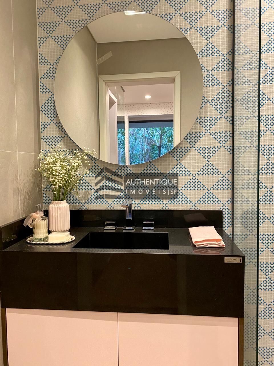 Apartamento à venda com 4 quartos, 197m² - Foto 19