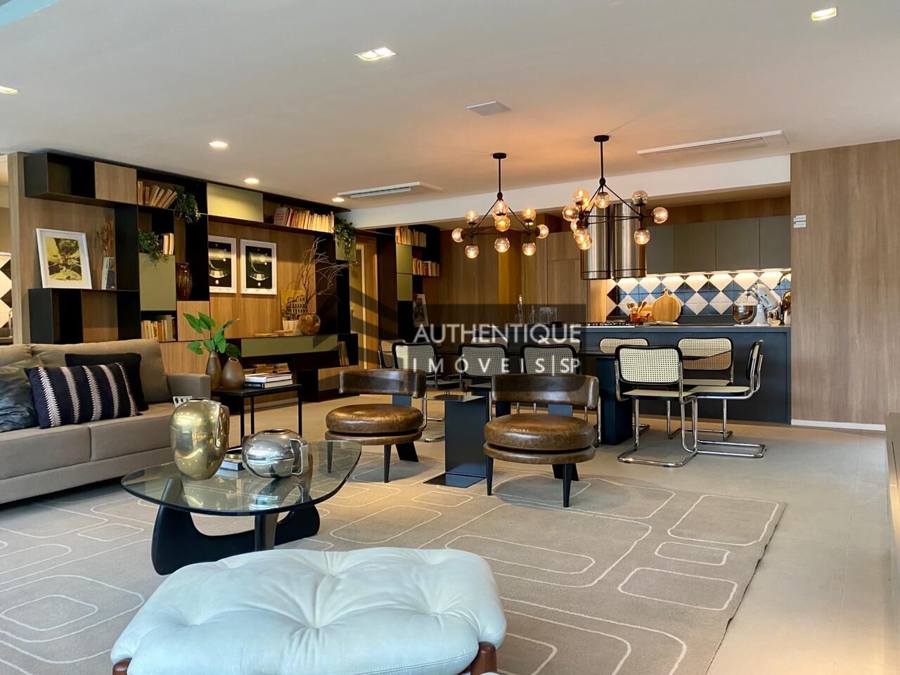 Apartamento à venda com 4 quartos, 197m² - Foto 7