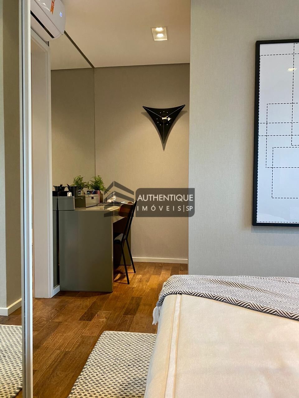 Apartamento à venda com 4 quartos, 197m² - Foto 9