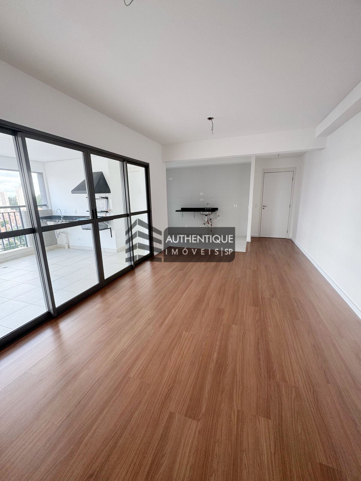Apartamento, 3 quartos, 121 m² - Foto 2