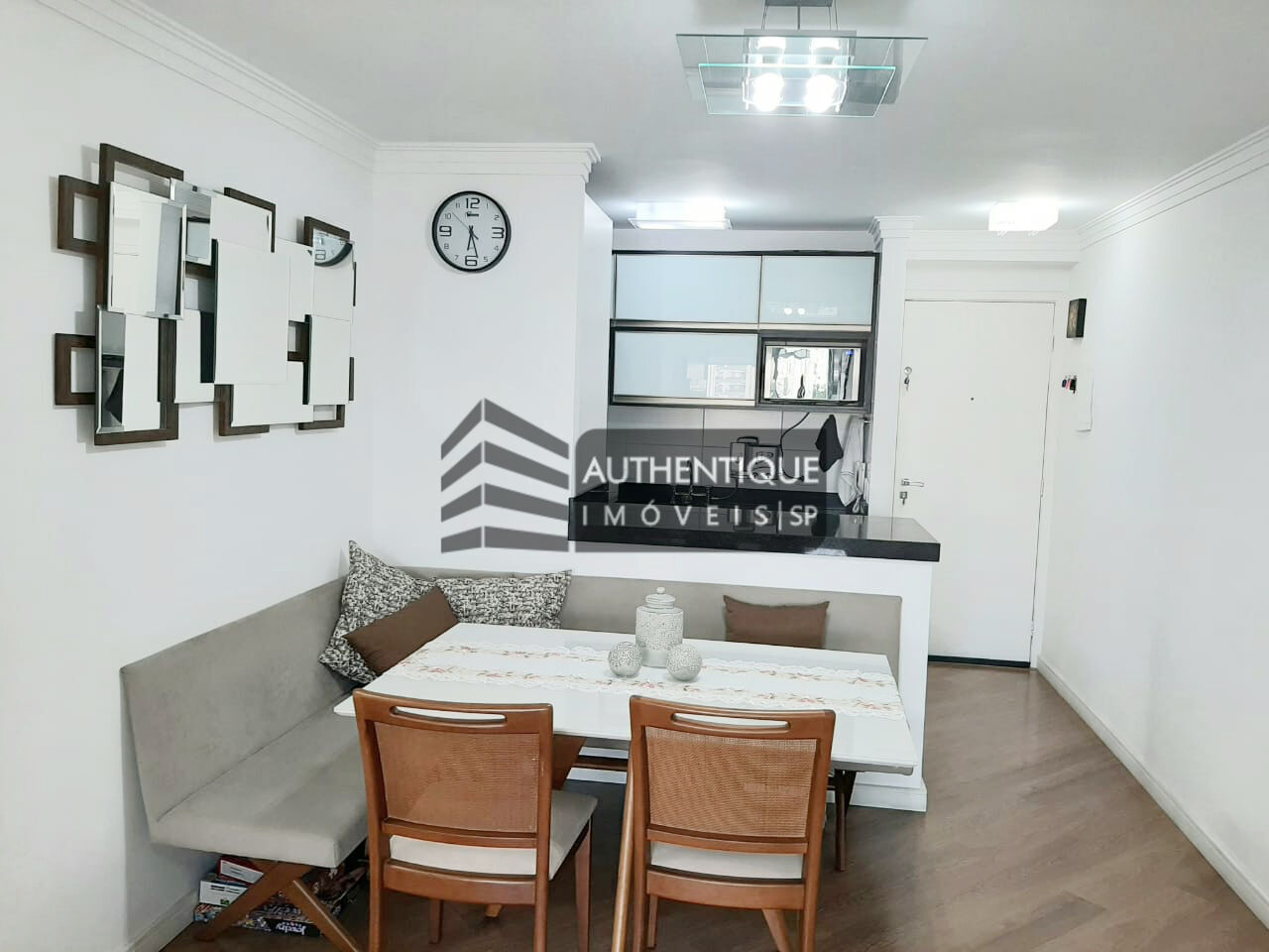 Apartamento à venda com 2 quartos, 63m² - Foto 4