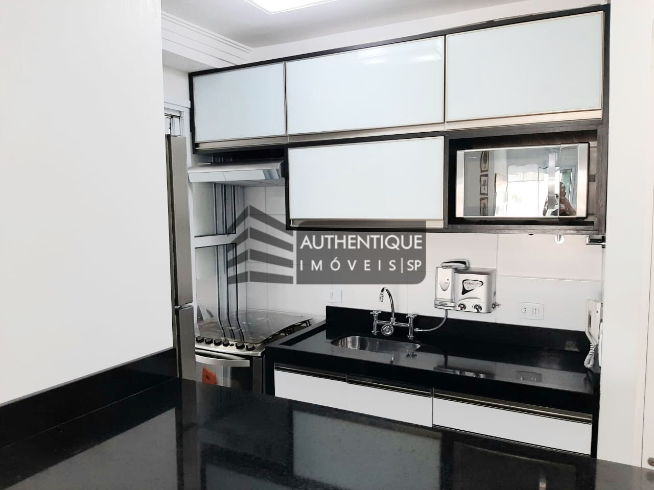 Apartamento à venda com 2 quartos, 63m² - Foto 6