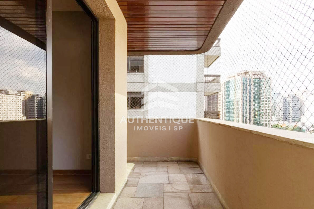 Apartamento, 3 quartos, 209 m² - Foto 1