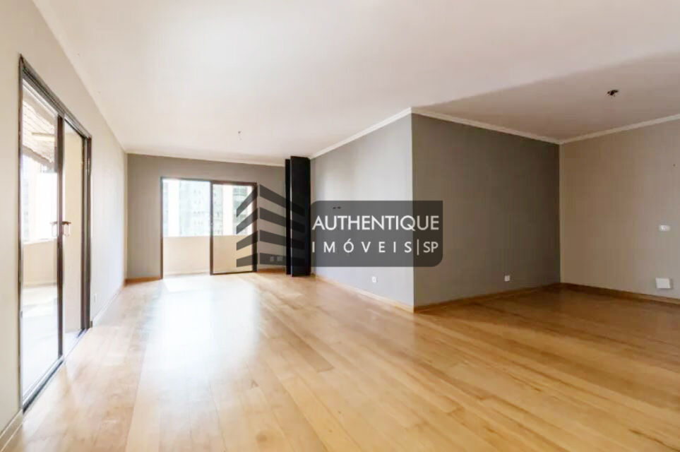 Apartamento, 3 quartos, 209 m² - Foto 2