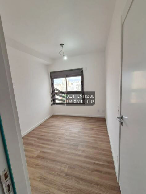 Apartamento à venda com 3 quartos, 139m² - Foto 12