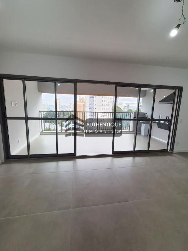 Apartamento à venda com 3 quartos, 139m² - Foto 1