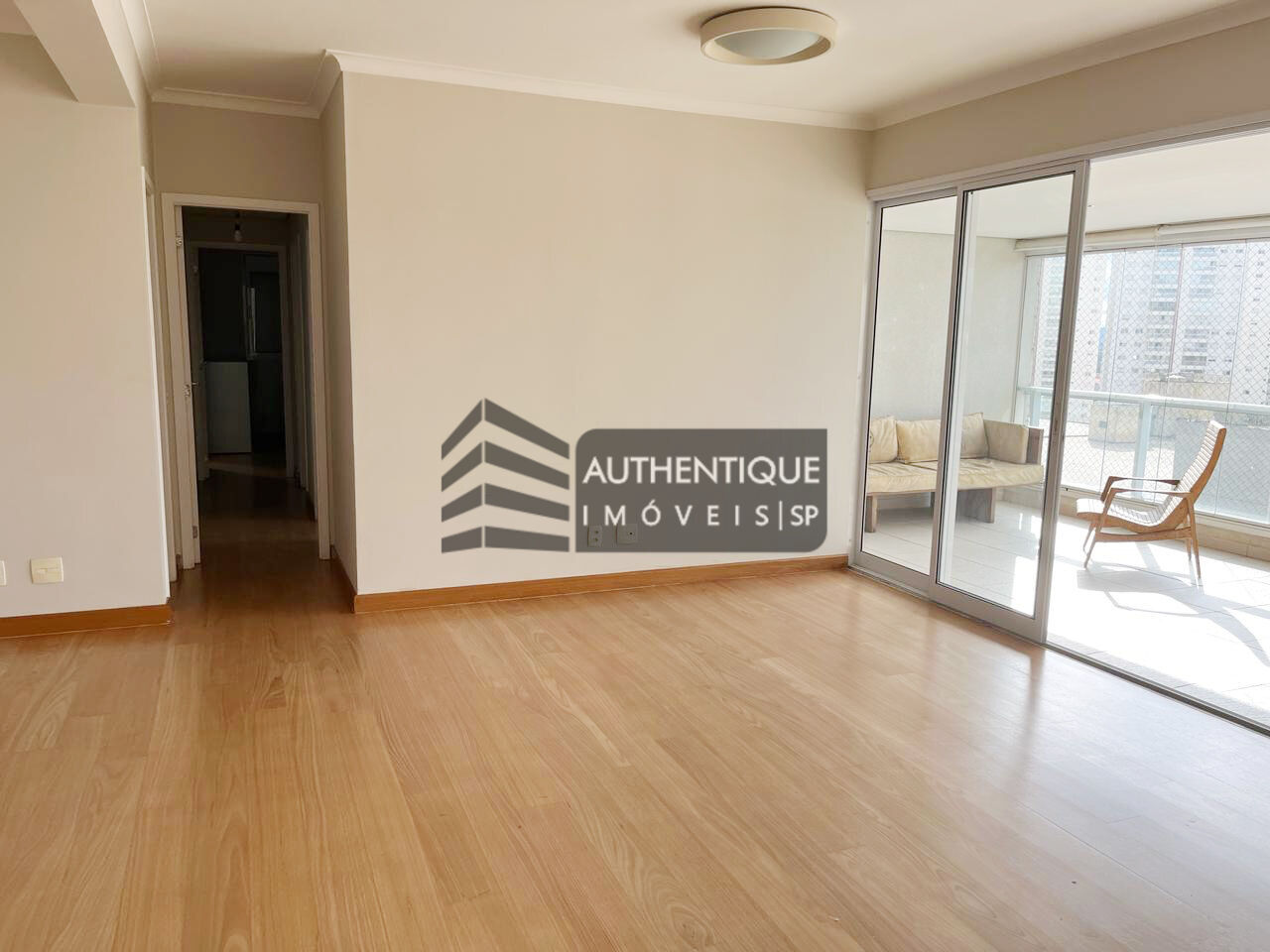 Apartamento à venda com 3 quartos, 142m² - Foto 8