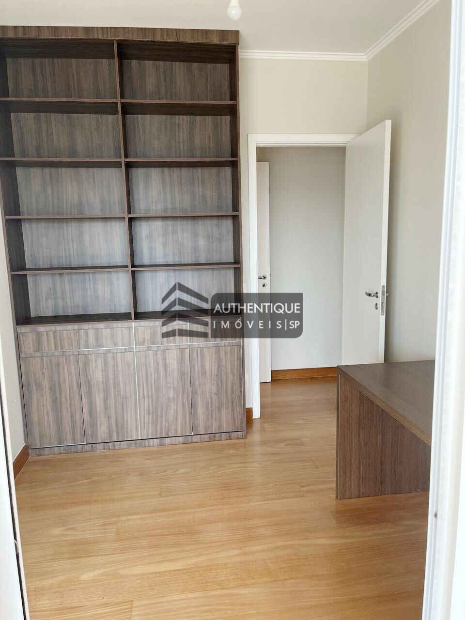 Apartamento à venda com 3 quartos, 142m² - Foto 6