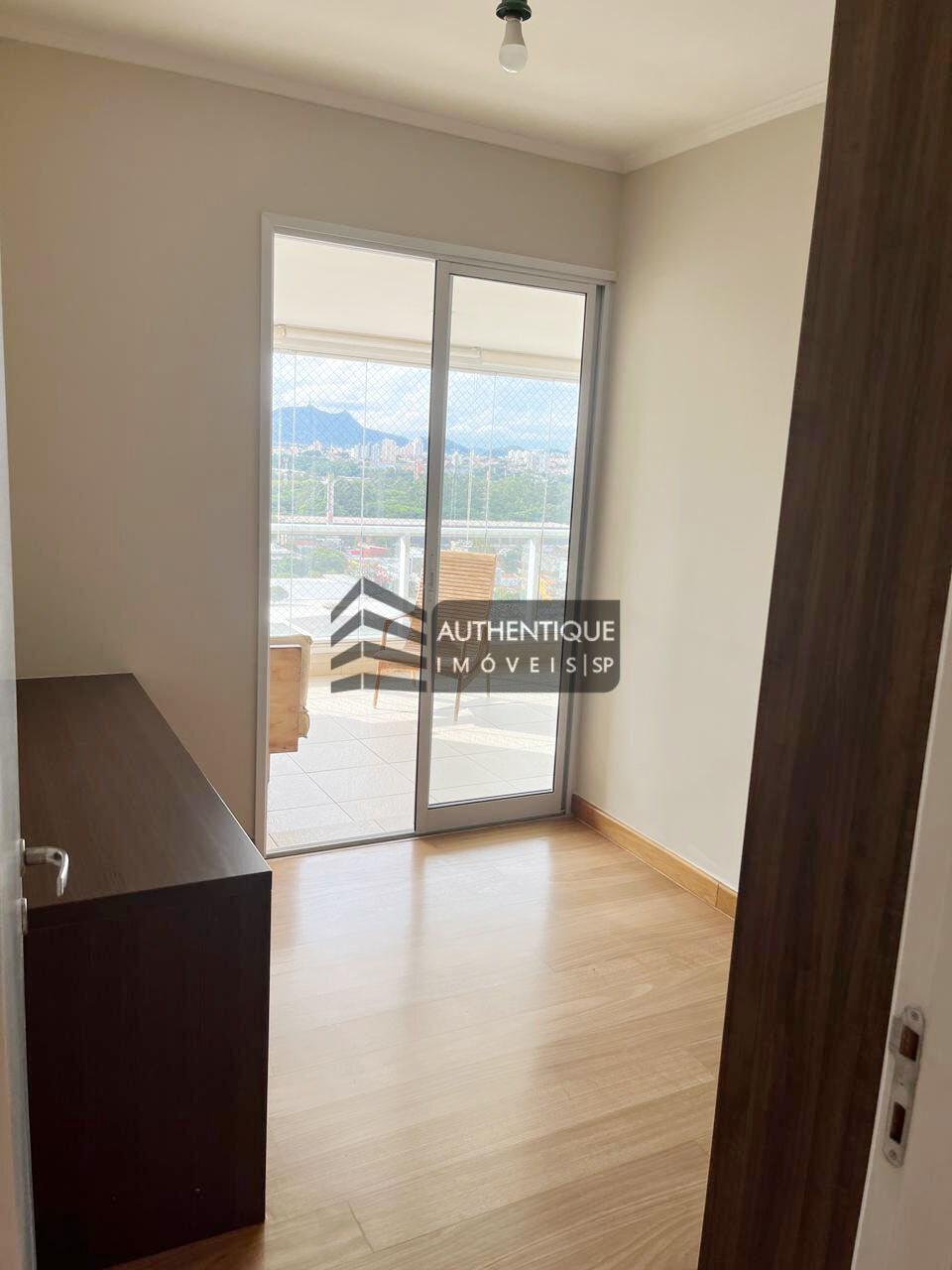 Apartamento à venda com 3 quartos, 142m² - Foto 17