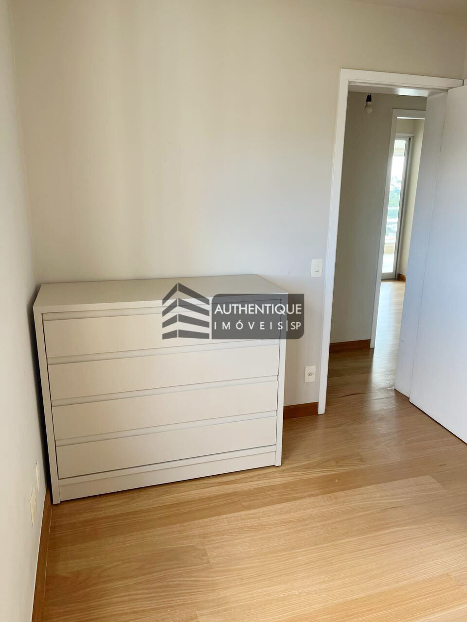 Apartamento à venda com 3 quartos, 142m² - Foto 21