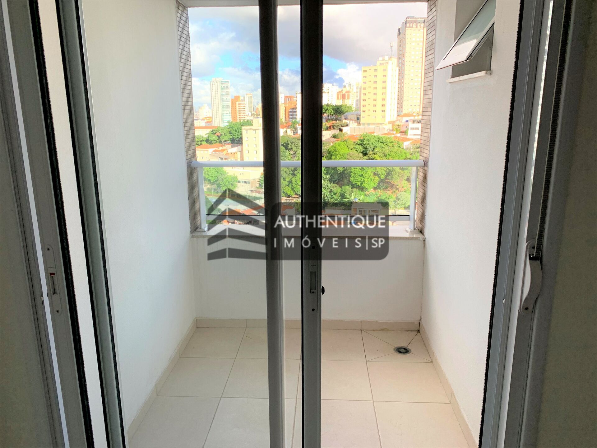 Apartamento à venda com 3 quartos, 100m² - Foto 26