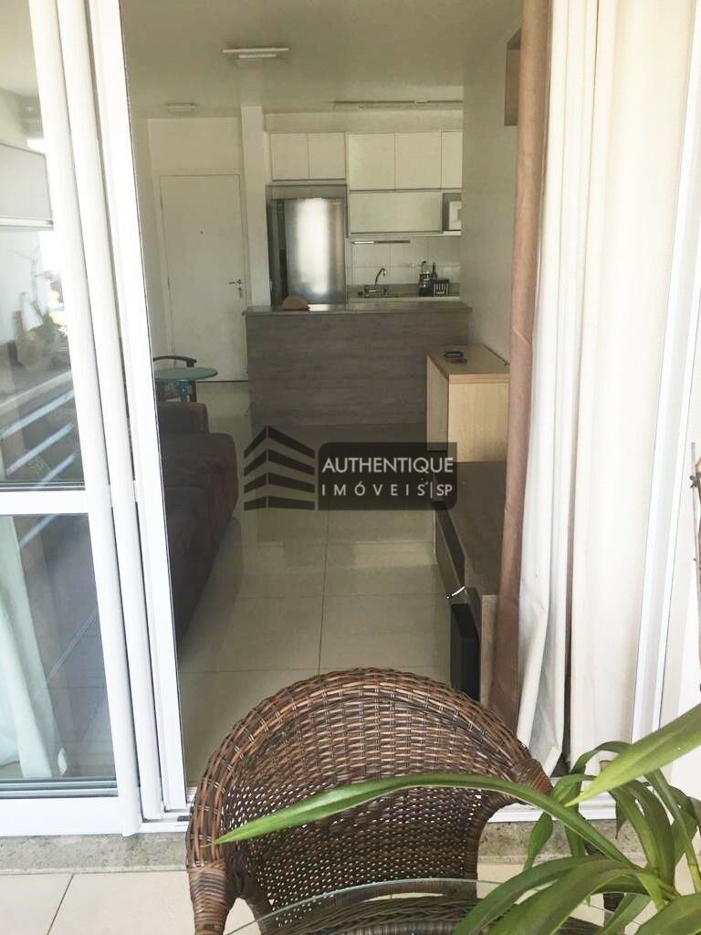 Apartamento à venda com 2 quartos, 67m² - Foto 10