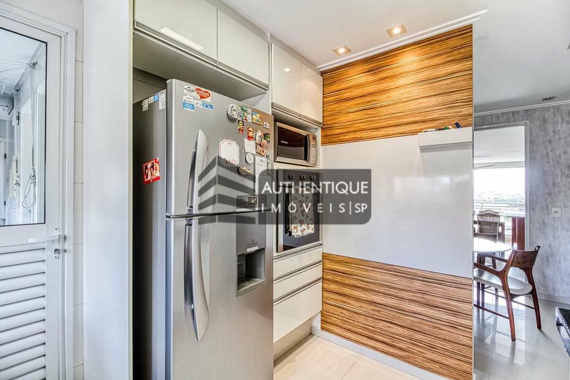 Apartamento à venda com 3 quartos, 225m² - Foto 24