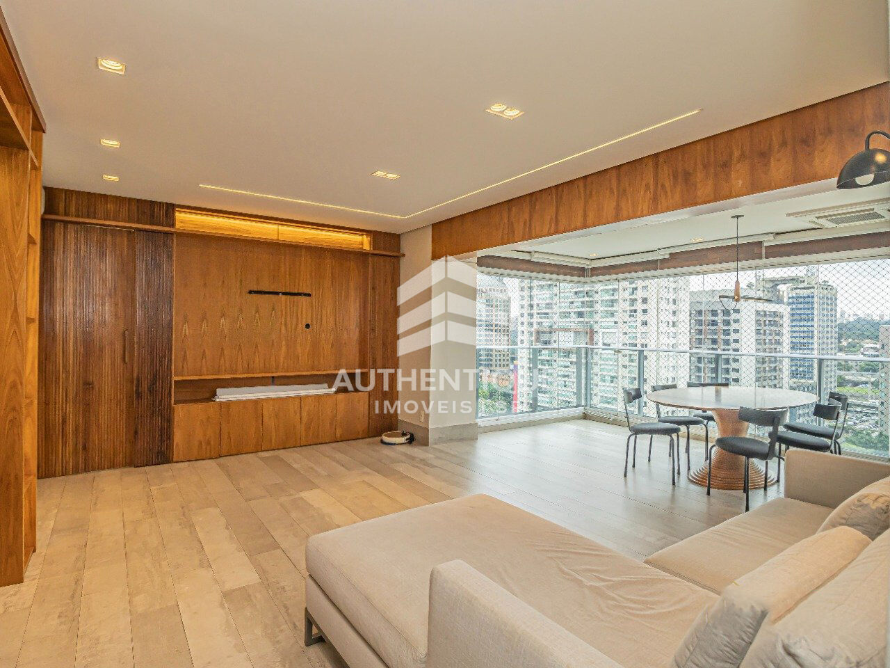 Apartamento, 3 quartos, 132 m² - Foto 2