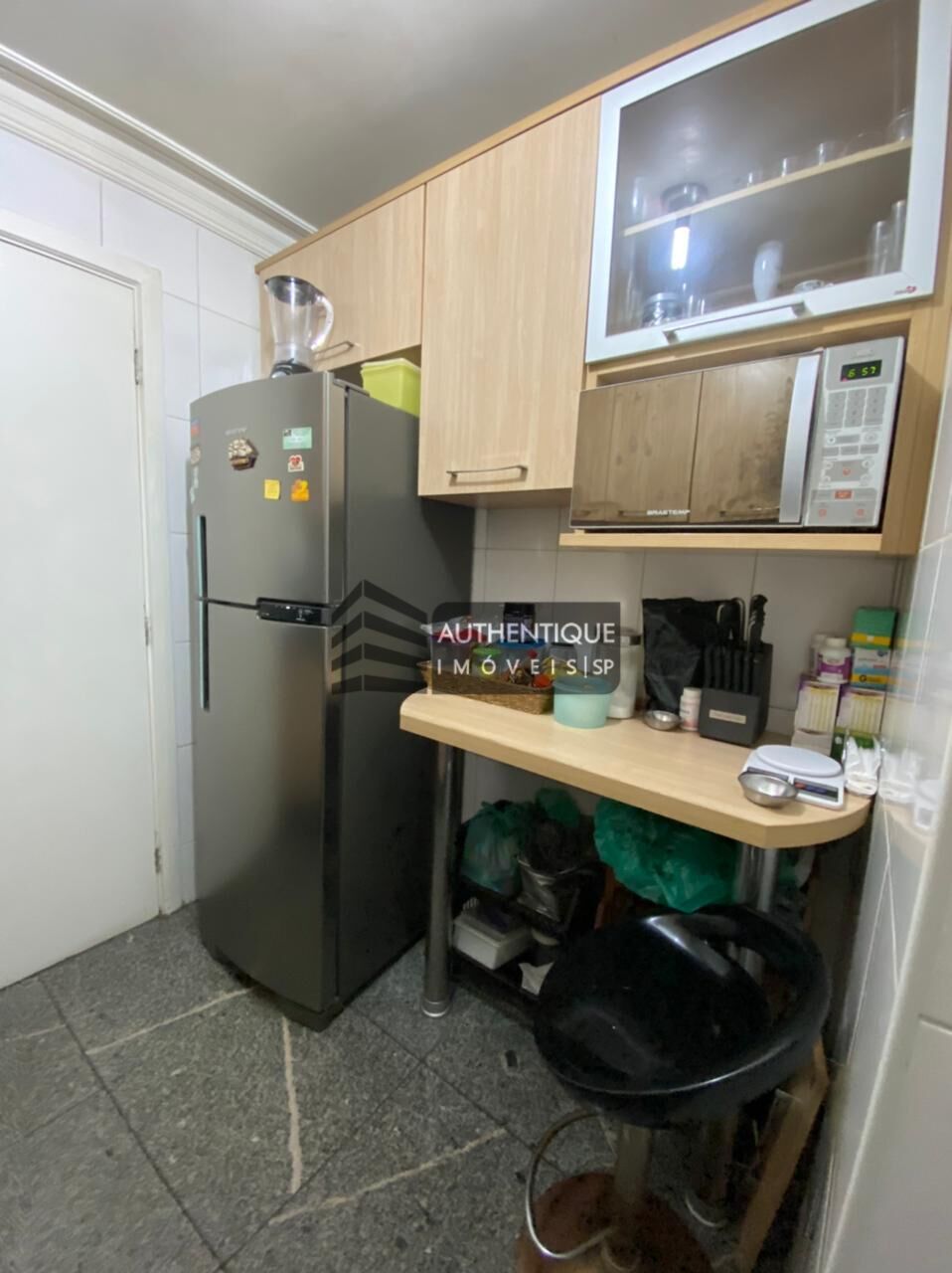 Apartamento à venda com 2 quartos, 85m² - Foto 25