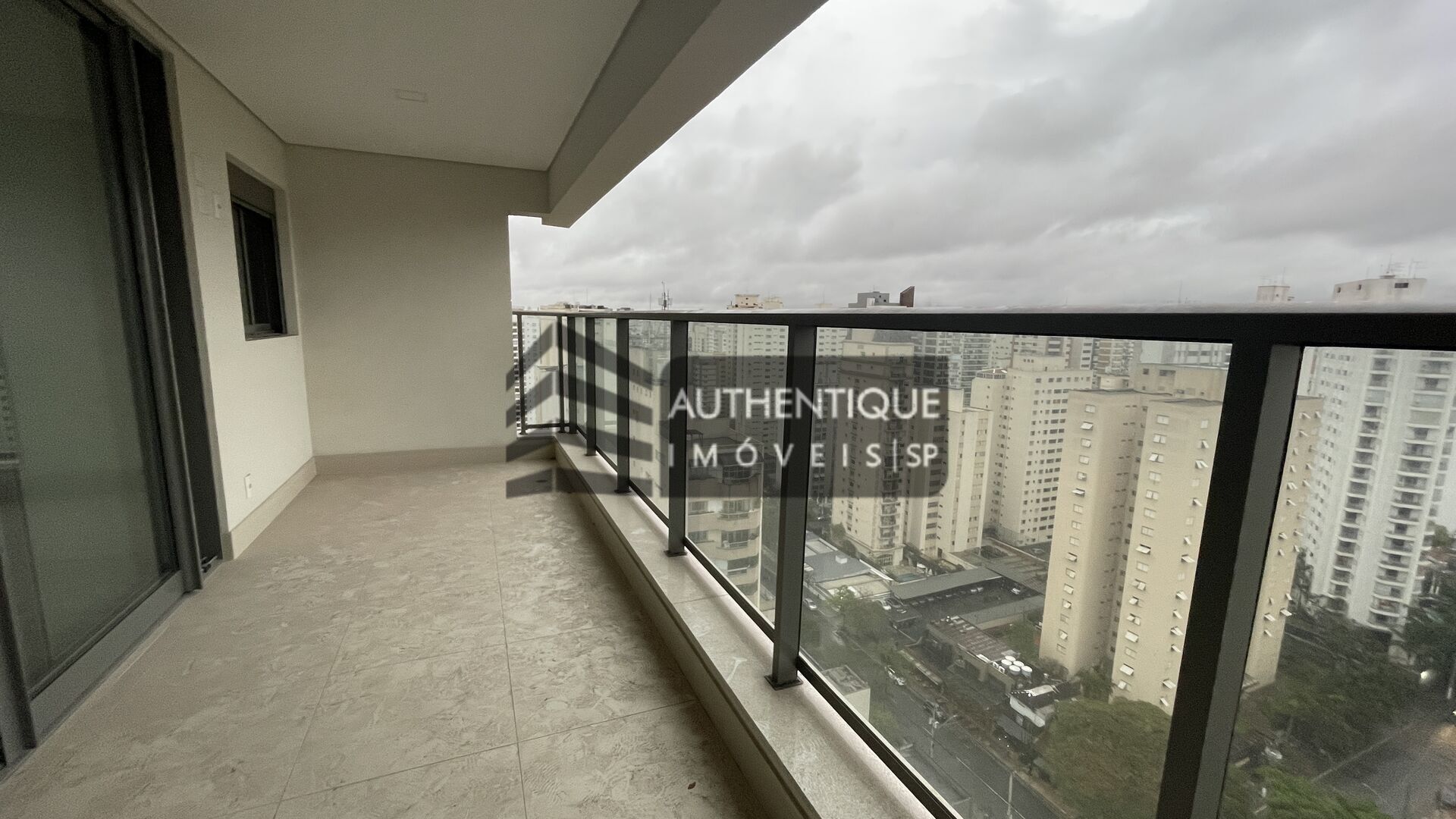 Apartamento à venda com 2 quartos, 74m² - Foto 4