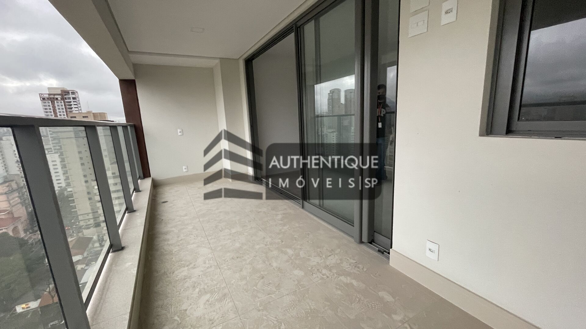 Apartamento à venda com 2 quartos, 74m² - Foto 9