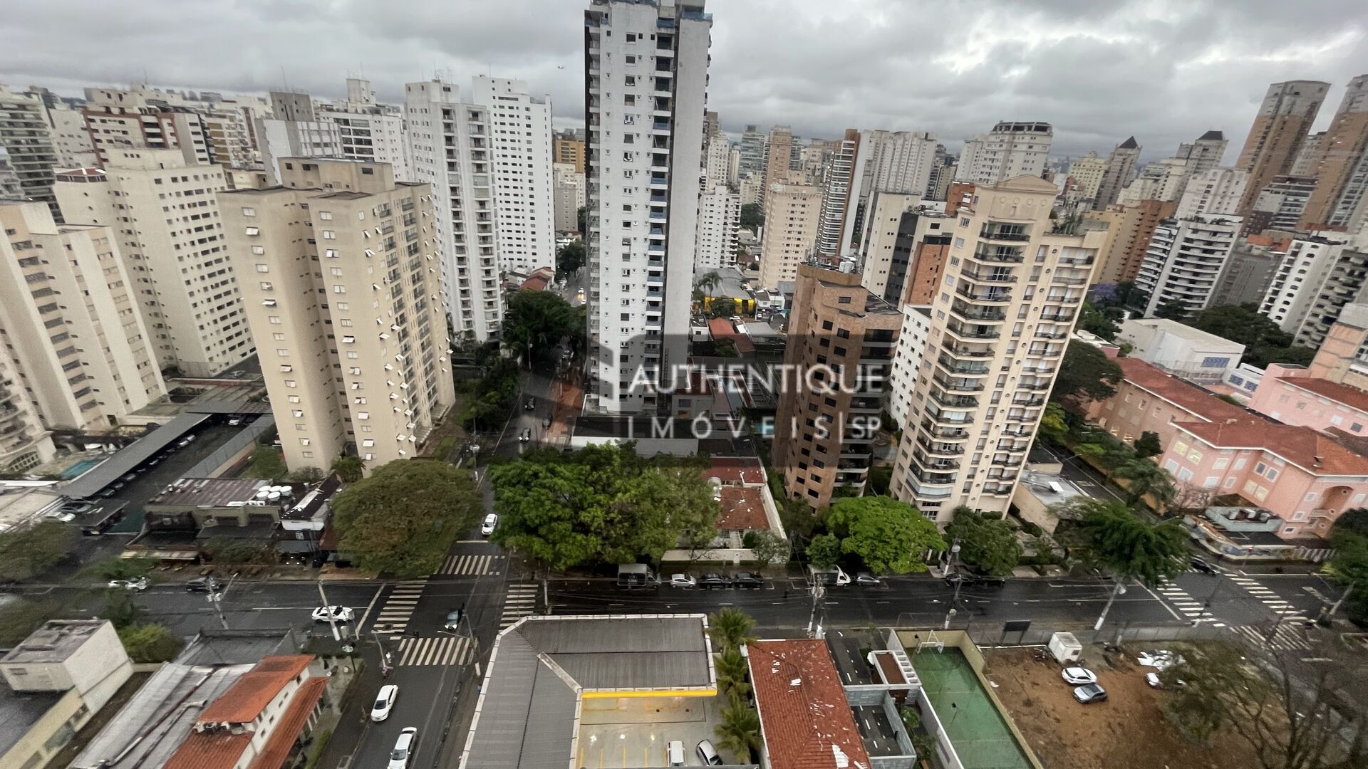 Apartamento à venda com 2 quartos, 74m² - Foto 10