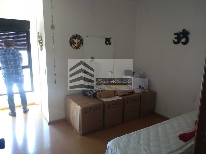 Apartamento à venda com 4 quartos, 200m² - Foto 29