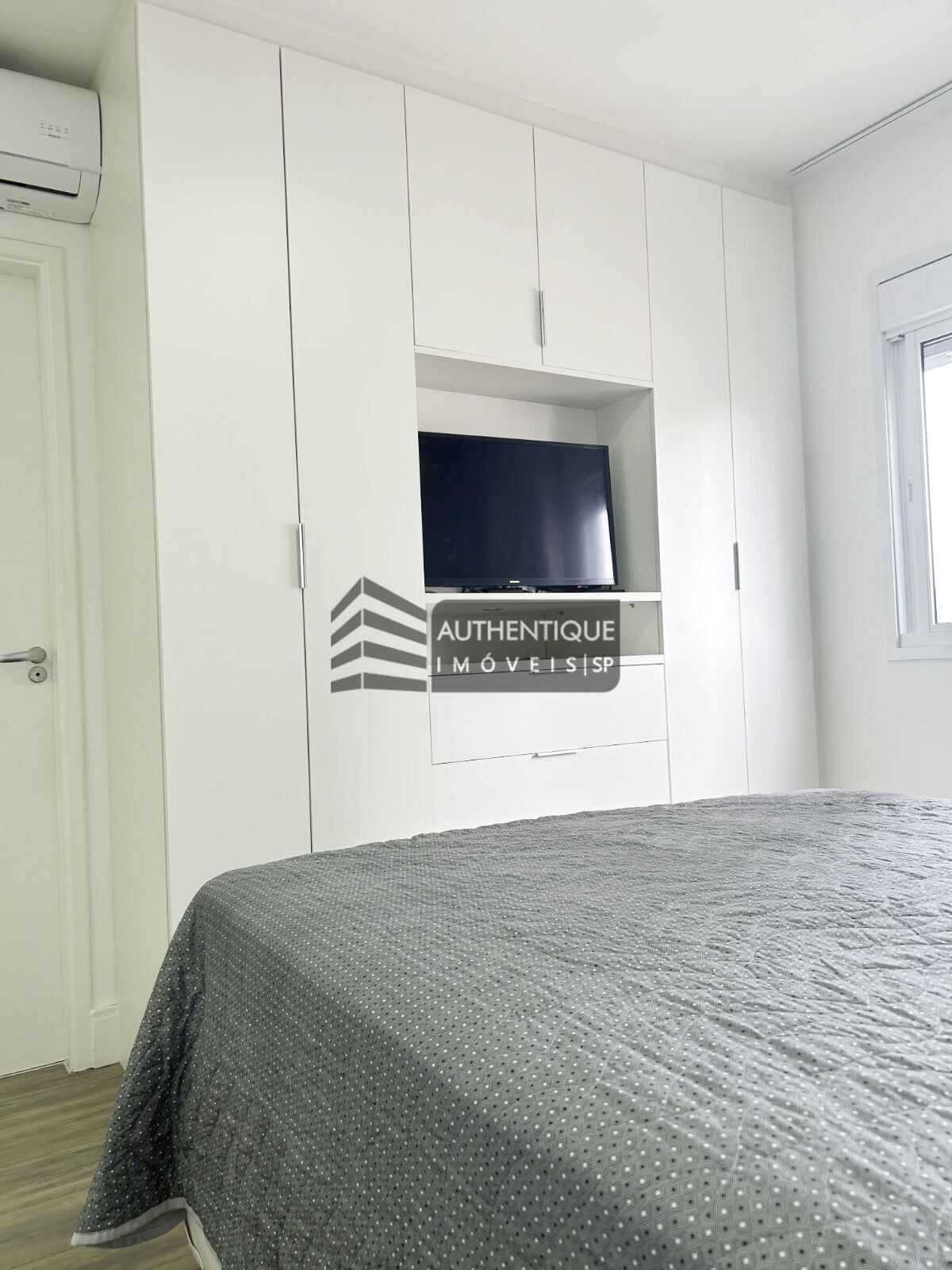 Apartamento à venda com 2 quartos, 63m² - Foto 25