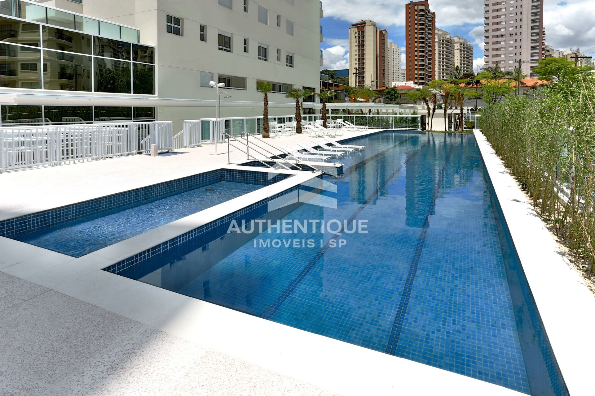 Apartamento, 4 quartos, 246 m² - Foto 2