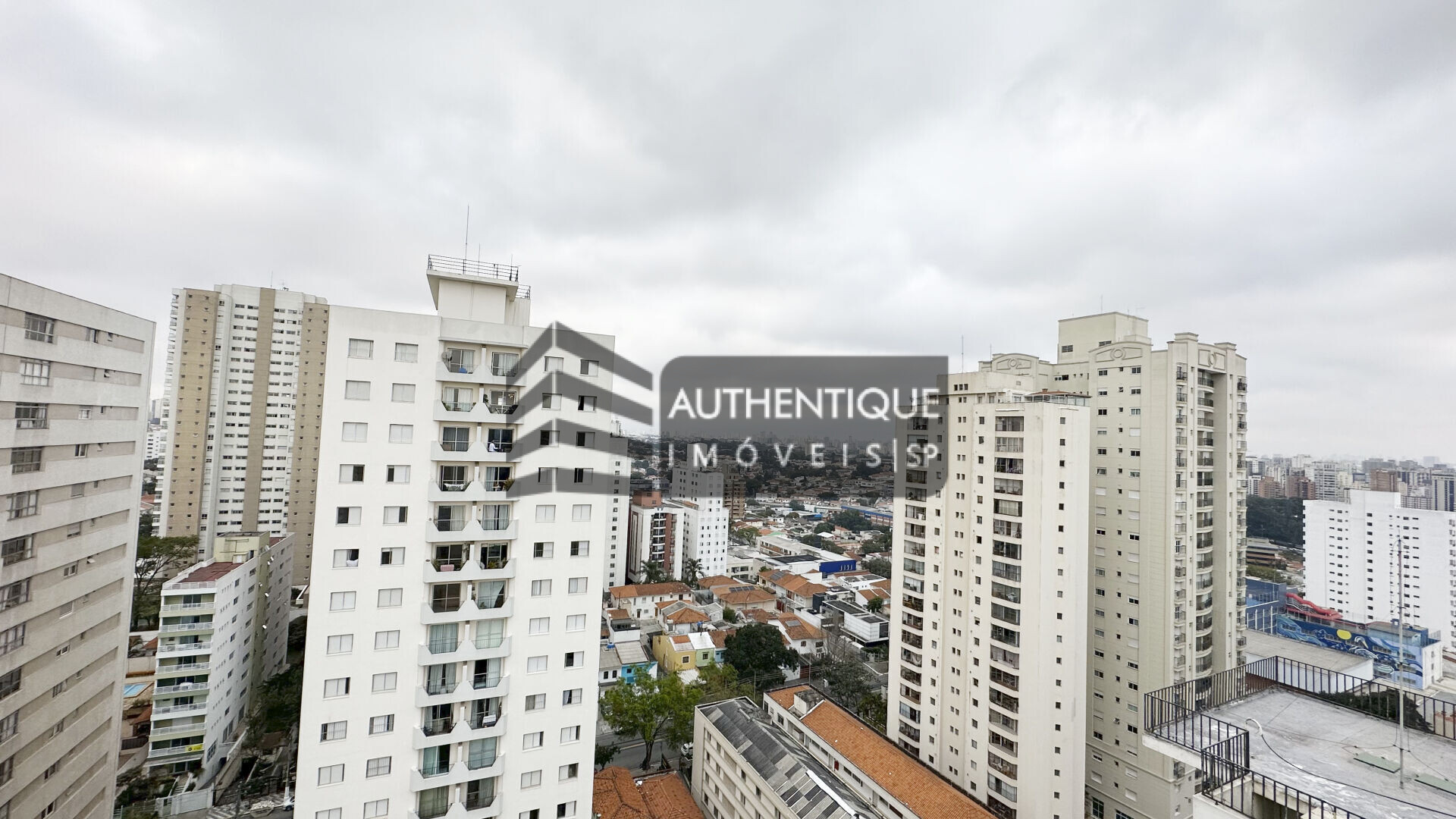 Cobertura à venda com 3 quartos, 200m² - Foto 7