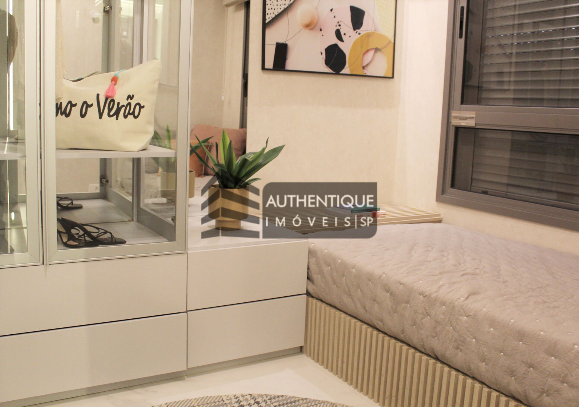 Apartamento à venda com 2 quartos, 77m² - Foto 25