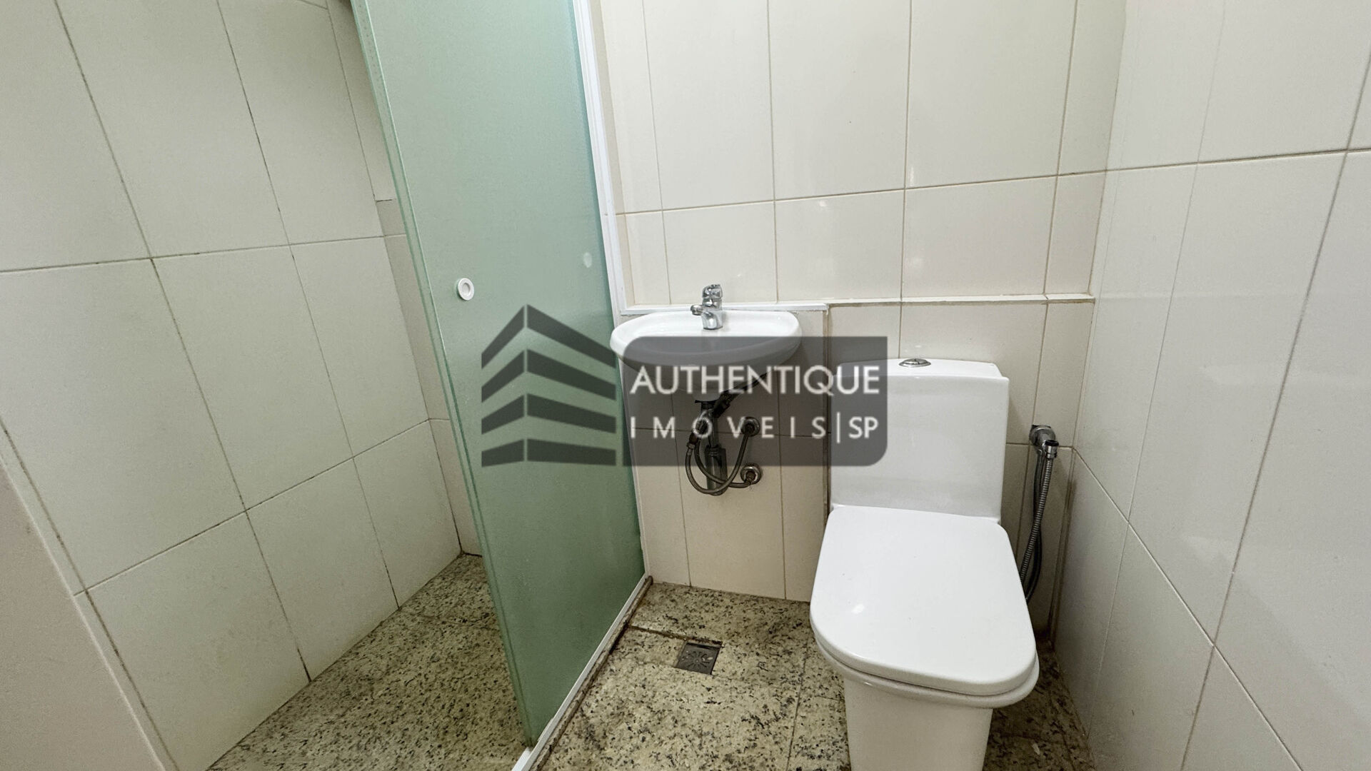 Apartamento à venda com 2 quartos, 80m² - Foto 24